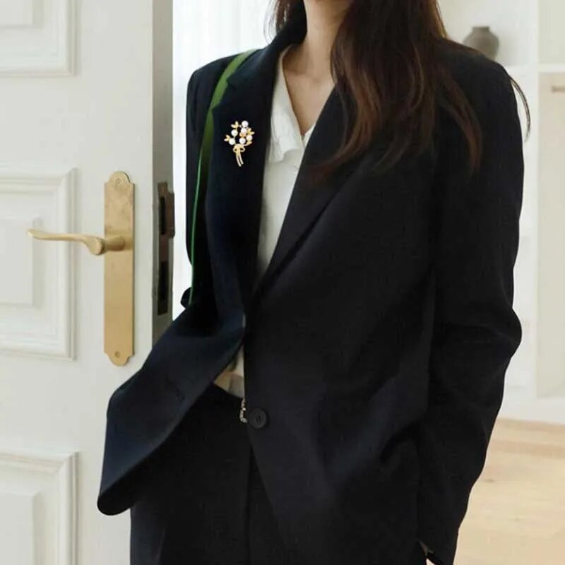 Luksuslik tsirkoonist pross naistele Naiste kimp Pärlite nööpnõelad Prossid Peo pulmarõivad Aksessuaarid Ehted Kingitused