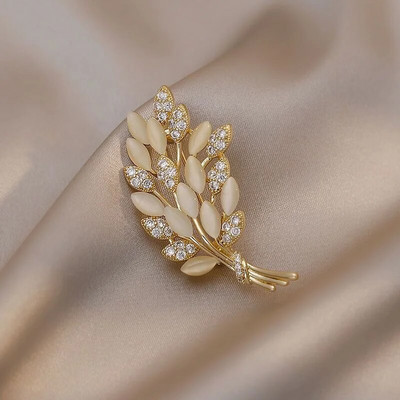 Ülikonnasärk Nisukõrvapärlitest pross Nõel Kristallkividest kullavärvi prossid naistele Taimsete ehete kimpude kaunistus