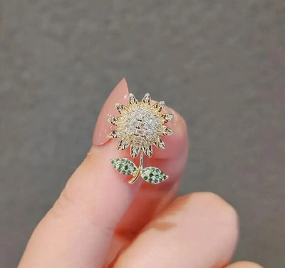 Rohelisest kristallist liblikast prossid naistele Mood Elegantne korsaaž tsirkoonist pross Kleit Luksuslikud ehted Aksessuaarid Peokingitused