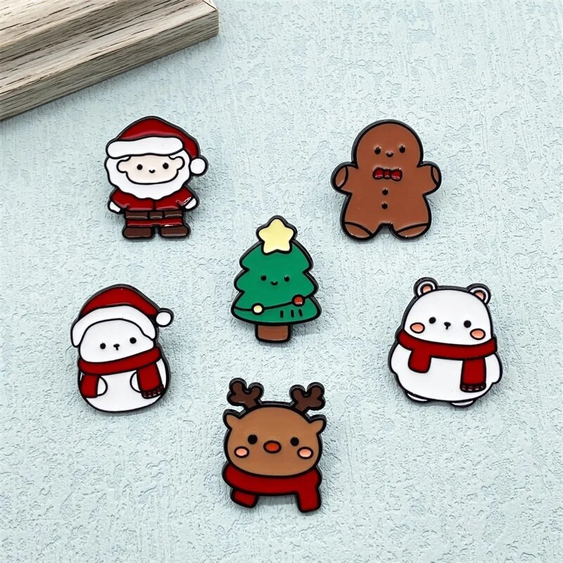 Jõulusari Pross Multifilm Armas Jõuluvana Jõulupuu Lumemees Metallist emailiga märk Kampsun Rõivakott Nõel Ehted