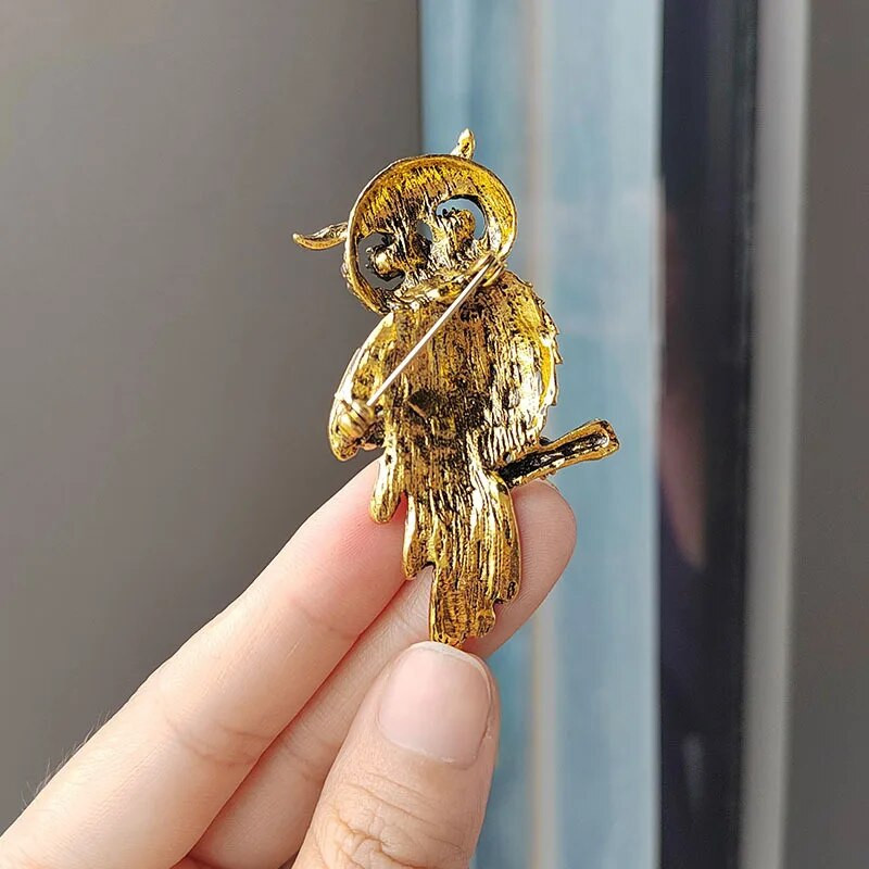 Luksuslik kividega naastud Sinised lillad öökulli prossid naistele rõivad ülikonna aksessuaarid vanaaegsed elegantsed öökulli prossinõelad Ehted