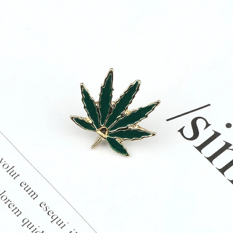 Medžio lapų emalio smeigtukas Žali lapai Sagė Džinsinės striukės Kuprinė Atvartas Natūralus ženklelis moterims Vyrams Animacinių filmų aksesuarai Dovana