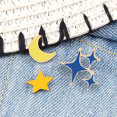 Armas pross Metallist emailnõel Multifilm Täht Kuu Revääri märgid Teksakott Dekoratiivsed riided Prossid Ehted Lapsed Sõbrad Kingitused