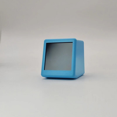 Pametni sat s WIFI meteorološkom stanicom MINI veličine za dekoraciju stolnog računala za igre. DIY slatke GIF animacije i funkcija elektroničkog albuma