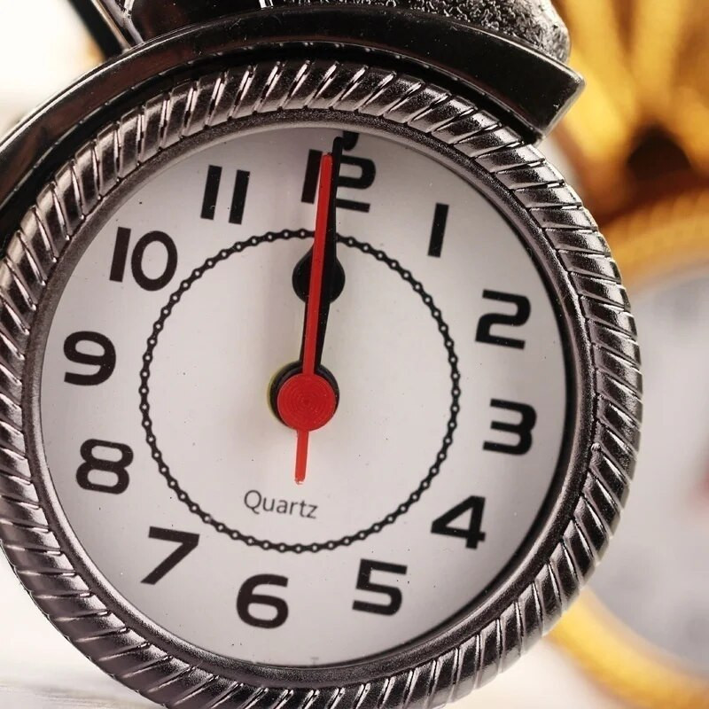 Κλασική ρετρό δημιουργική διακόσμηση επιφάνειας εργασίας Ξυπνητήρι Μαθητικό Παιδικό Ρολόι κομοδίνου Χαριτωμένο παιδικό Ξυπνητήρι