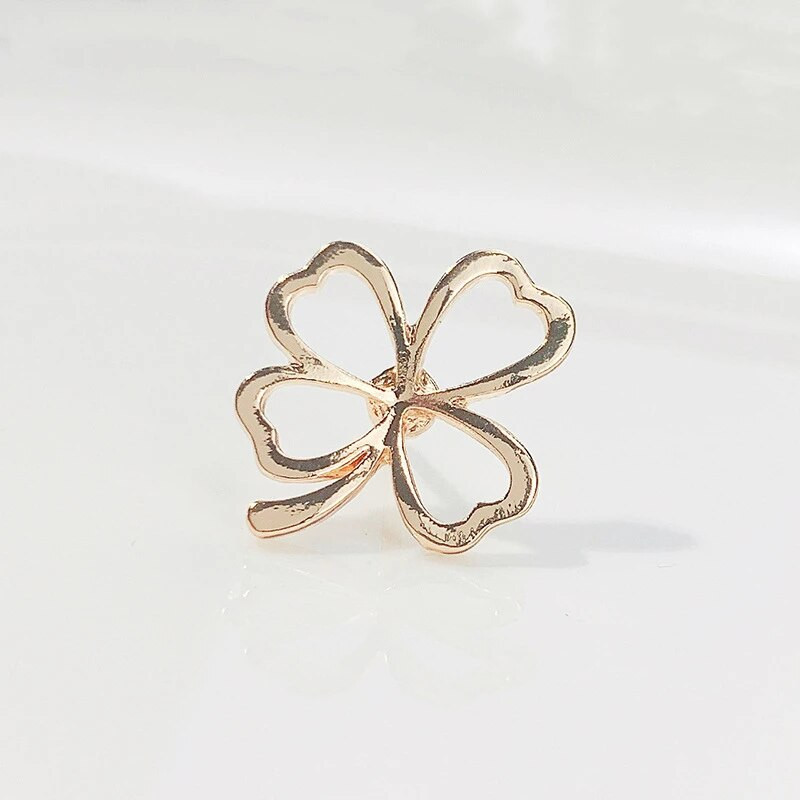 Opalno zelena broš s djetelinom s četiri lista Romantični nakit Dodaci Šarm Rhinestones Riba Mačka Krila Mašna Igla za rever Pokloni za djevojke