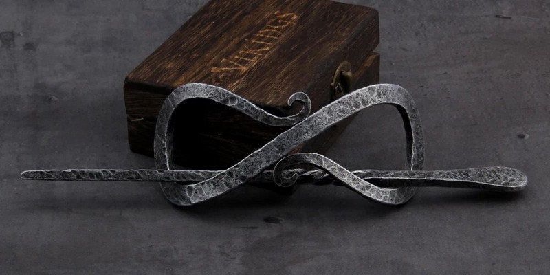 Vikingų plaukų segtukai Papuošalai Dideli keltų mazgai Vintažinio stiliaus pilka spalva Šiaurės šalių mitologija Plaukų segtukai Vestuviniai plaukų aksesuarai