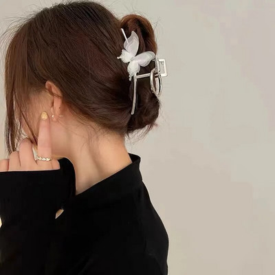 2022. aasta punk metallist juukseklambri nišš disain, metallist tuule tunnetus, suur haardeklamber Sense of Light Luksuslik hai klamber