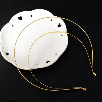 Vintage unikaalne kullavärvi lehtede peapael Pulmajuukse aksessuaarid Juuksepaelad Tiaara krooniga pruudiehted naistele India peaehe