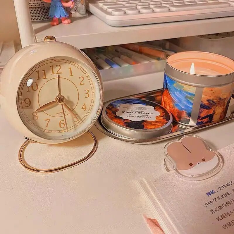 Retrostiilis metallist äratuskell ümmargune töölaua äratuskell voodiäärne äratuskell töölaua kaunistus WJ909