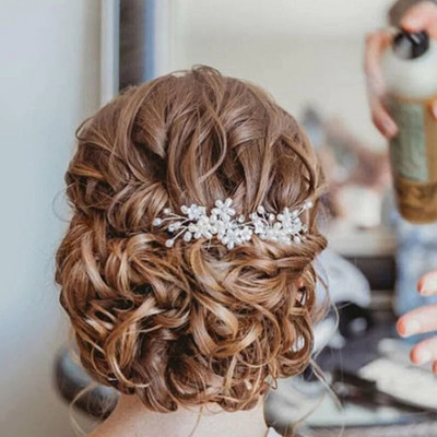 Floralbride Alloy Ασημί Χρώμα Clear Crystal Rhinestones Νυφική καρφίτσα μαλλιών Αυτοκόλλητο μαλλιών γάμου Γυναικείες παράνυμφοι Αξεσουάρ μαλλιών