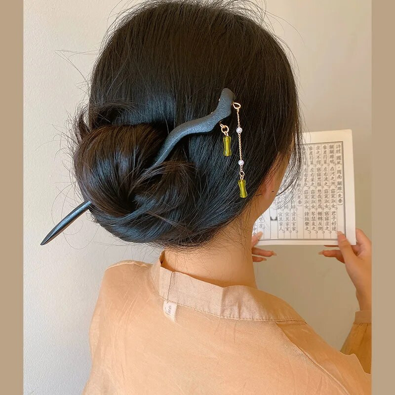 Uus Hiina antiikstiilis tippklassi puidust juuksenõel lokkis juustega, lihtne ja kaasaegne naiste puidust juuksenõel