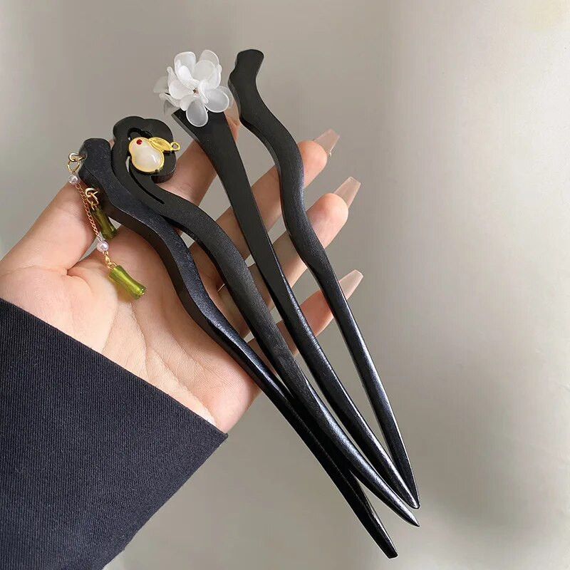 Uus Hiina antiikstiilis tippklassi puidust juuksenõel lokkis juustega, lihtne ja kaasaegne naiste puidust juuksenõel