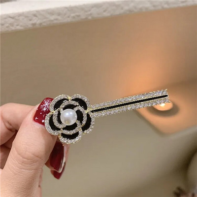 Νέα μεταλλική μαύρη πεταλούδα φουρκέτα στρας Πίσω σέσουλα Pan Hair Shark Clip Κομψά γυναικεία καλύμματα κεφαλής