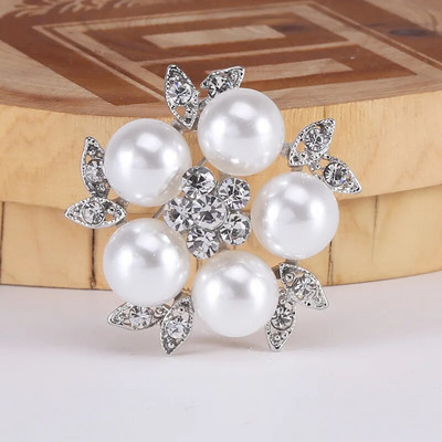 Dmari Γυναικεία καρφίτσα Πανέμορφη καρφίτσα πέτο Vintage στεφάνι Μεγάλο μαργαριτάρι πεσμένα φύλλα σήμα Αξεσουάρ για ρούχα Πολυτελή κοσμήματα