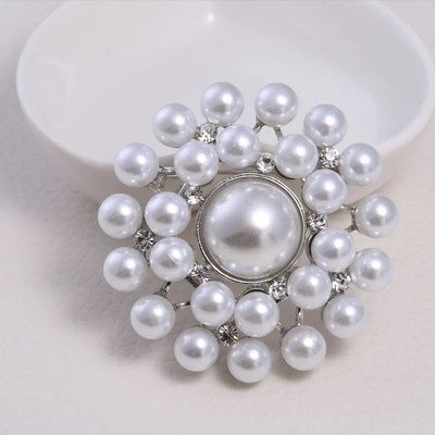 Dmari Γυναικεία καρφίτσα Πανέμορφη καρφίτσα πέτο Vintage στεφάνι Μεγάλο μαργαριτάρι πεσμένα φύλλα σήμα Αξεσουάρ για ρούχα Πολυτελή κοσμήματα