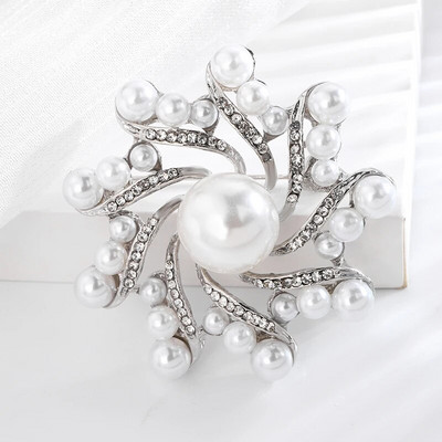 Dmari Γυναικεία καρφίτσα Πανέμορφη καρφίτσα πέτο Vintage στεφάνι Μεγάλο μαργαριτάρι πεσμένα φύλλα σήμα Αξεσουάρ για ρούχα Πολυτελή κοσμήματα