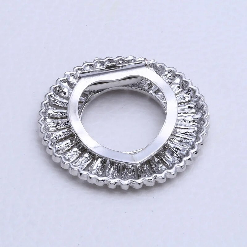 Modni metalni broš s velikim krugom od kamenčića, popularni ženski pulover s pretjeranom značkom, korzaž, dodaci za zabavu