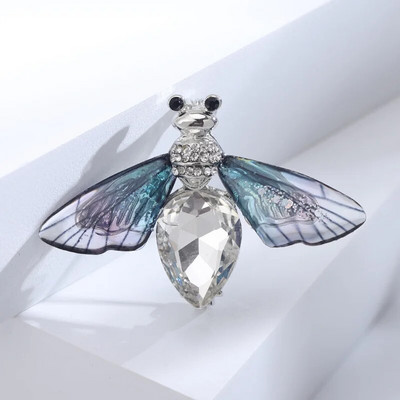 Dmari naiste pross kuningsinised nööpnõelad Armsad haldjas putukad kristallist tiibadega revääritiibadega peoaksessuaarid Luksuslikud riideehted