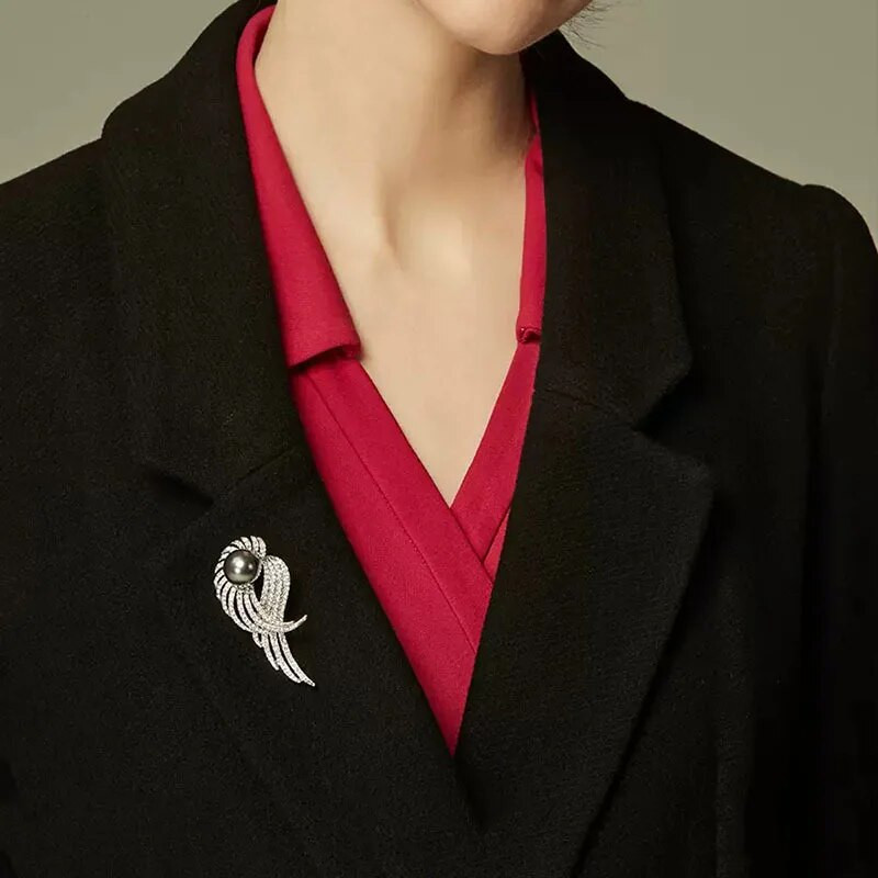 Sliver Color Crystal Pearl Pross Kaelusnõelad Siidist Sall Lukk Ülikonna jaoks Säravad Naiste Meeste Peoprossid Ehted