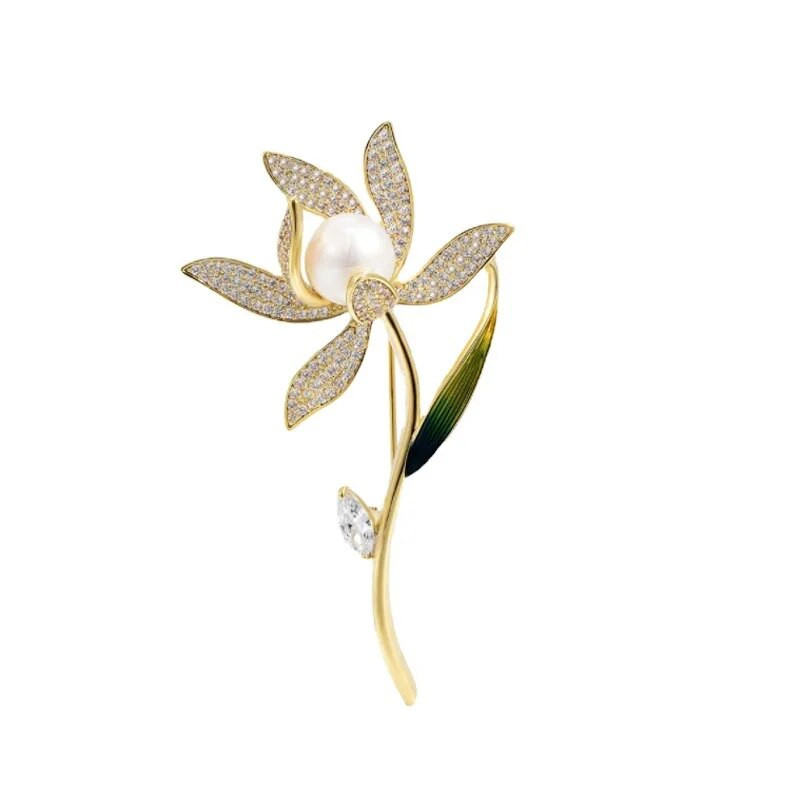 Elegantiškas kūrybingas narcizo korsažas moterims Kalnų krištolas gėlės Sagės Moteriški madingi aksesuarai Perlai Augalų Smeigtukai Papuošalai