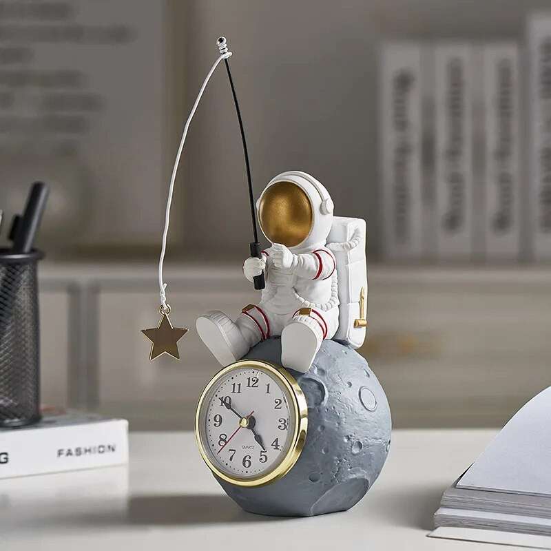 Astronaut Creative Clock Desktop Decoration Magamistoa vaikne iste