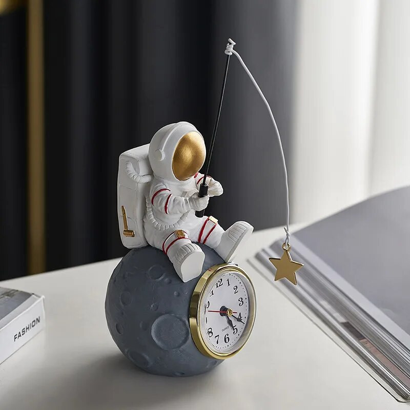 Astronaut Creative Clock Desktop Decoration Magamistoa vaikne iste
