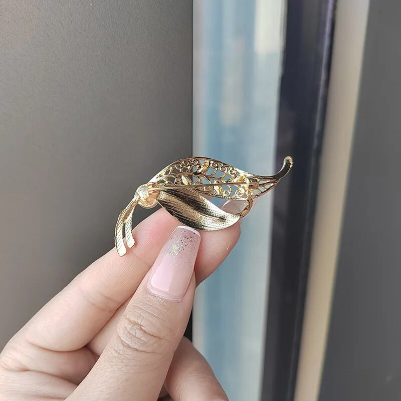 Mood Õrnad puulehtedest prossid Naistele Vintage kristallist kivist prossnõelad krae Kleit Rõivad Aksessuaarid Ehted