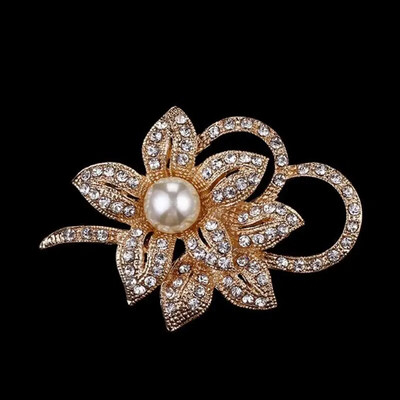 Vintažinės aukso spalvos dengtos gėlių segės moterims Vestuvių Kalnų krištolinis puokštė Bijoux Pins Drabužiai Papuošalai Priedai