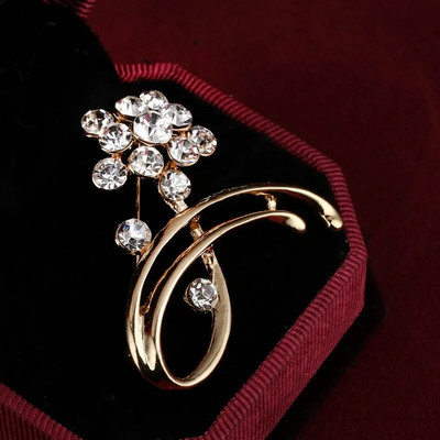 ZOSHI Multi Styles Kullatud prossid naistele Armsad kivist lilled, loomad, armastus, süda, õõnsad prossinõelad Naiste ehted