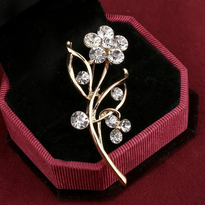 ZOSHI Multi Styles Kullatud prossid naistele Armsad kivist lilled, loomad, armastus, süda, õõnsad prossinõelad Naiste ehted