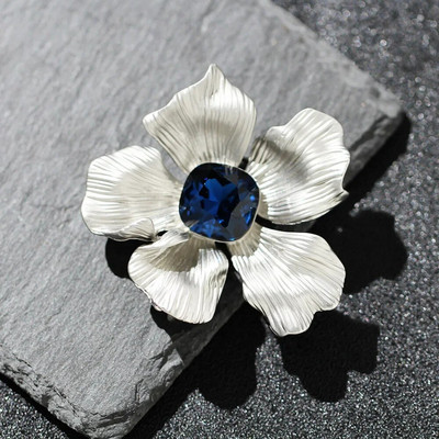 Naised Tüdrukud Elegantsed Klassikalised Lilled Rhinestone Peened Sõlge Nööpnõelad Moodne Daamipidu Pidulik Kleit Mantel Ehted Aksessuaarid