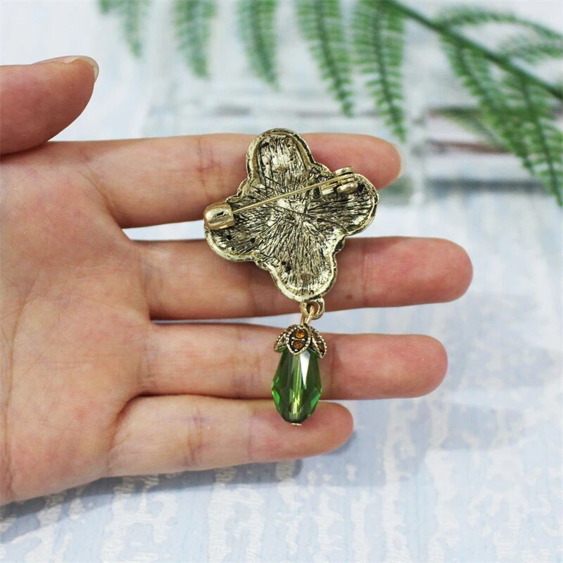 Smalka kristāla kulonu piespraudes piespraude Sieviešu Luksusa Rhinestone Ziedu Piespraudes Uzvalks Kleita Korsāža Retro nozīmītes Ballīte Biroja rotaslietas