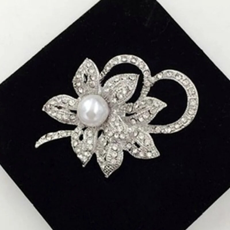 Kalnų krištolas gėlių segės Vintažinės perlinės sagės Korsinis segtukas moterims Vestuvėms banketas sagės segės Papuošalai Dovanos