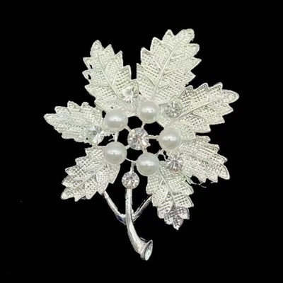 Klevo lapų sagės krištolo imitacijos perlų gėlių sagės segtukai moterims vestuvių nuotakos vakarėliui papuošalų segtukas naujas mados korsažas