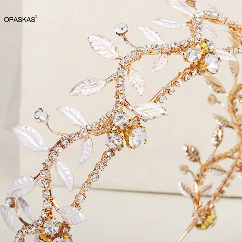 Kuldne juuksepael Juuksenõel Pulmajuukseaksessuaarid Sädelevad Rhinestone`i Pärlid Juukserõngas Pruudikroon Tiaara Peoehted Tüdrukutele