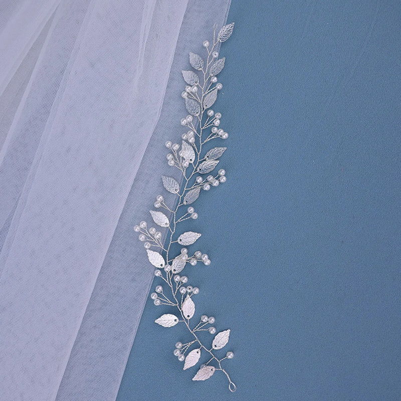 Μαλακή αλυσίδα Αξεσουάρ για τα μαλλιά γάμου Αξεσουάρ για τα μαλλιά Ασημί χρώμα Φύλλο κορδέλες μόδας μαργαριτάρι Τιάρες Απλή αρραβωνιαστική κοσμήματα μαλλιών