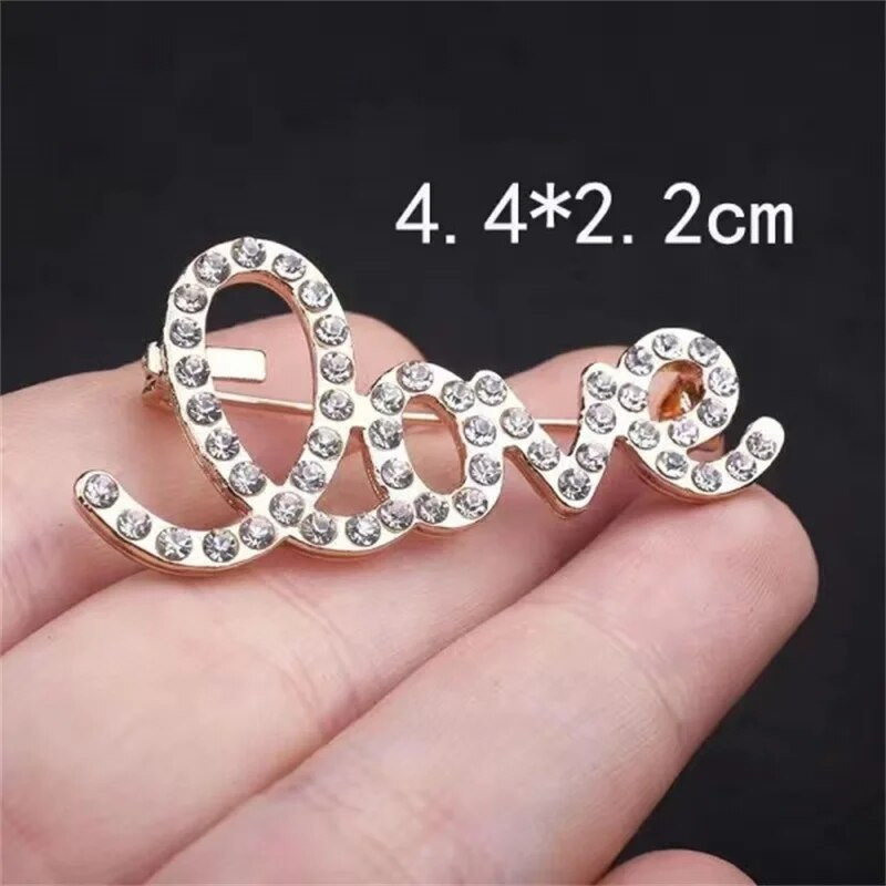 Mielos raidės sagės Smeigtukai Kalnų krištolinis meilės sagė moterims Merginos Suknelės Dekoravimas Moterys Vestuvinės mados papuošalai Dovanos