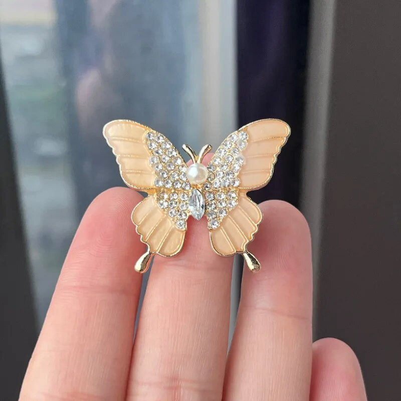 Crystal Butterfly Piespraudes Dzīvnieku Rhinestone Brošas Piespraudes Modes Uzvalku Aksesuāri Sieviešu Korsāžas Apģērbi Rotaslietas Dāvanas Jaunas Izpārdošanas