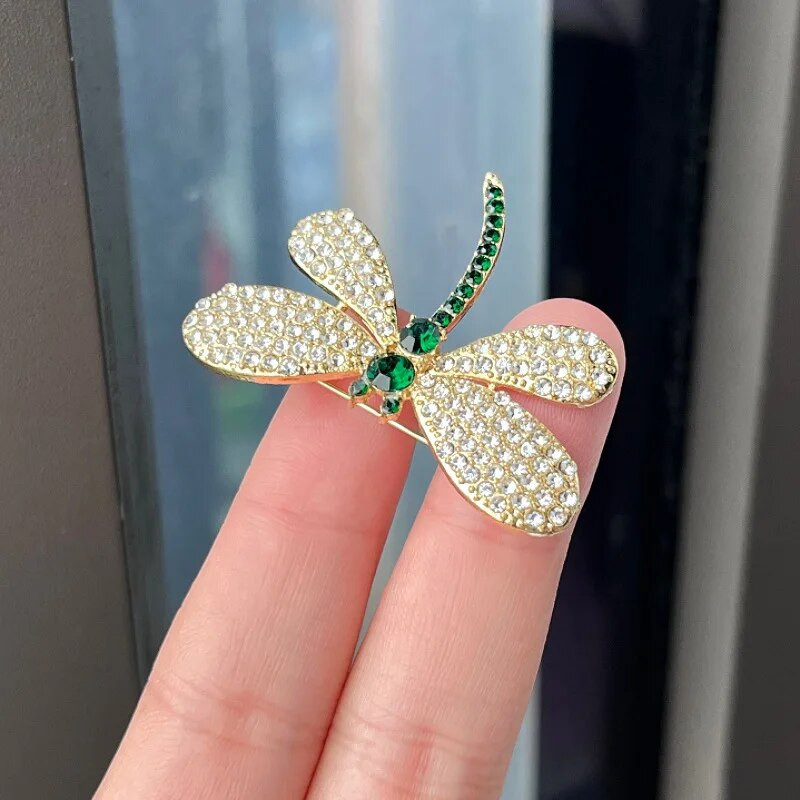 Vintage Dragonfly prossid naistele Mood Crystal Pross Pross Pin Kleit Mantel Aksessuaarid Armsad Loomade Ehted Kingitused 2023 Uus