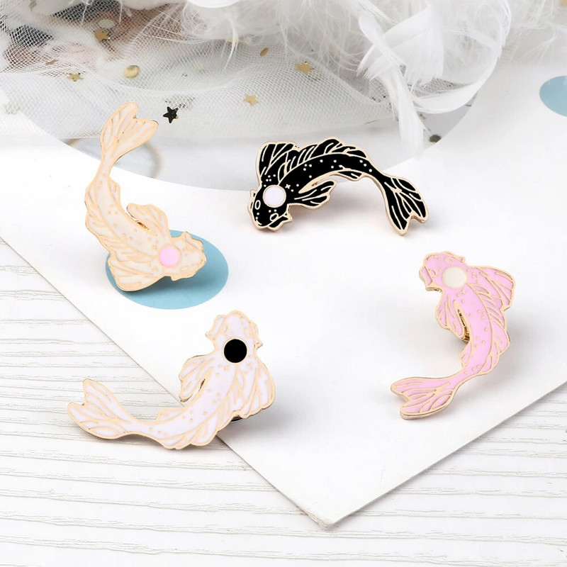 Vintage Tai Chi Trač Bedževi Broševi Yin Yang Koi Ribe Emajl Igle Odjeća za parove Igle za revere Torba Šešir Nakit Pokloni za prijatelje