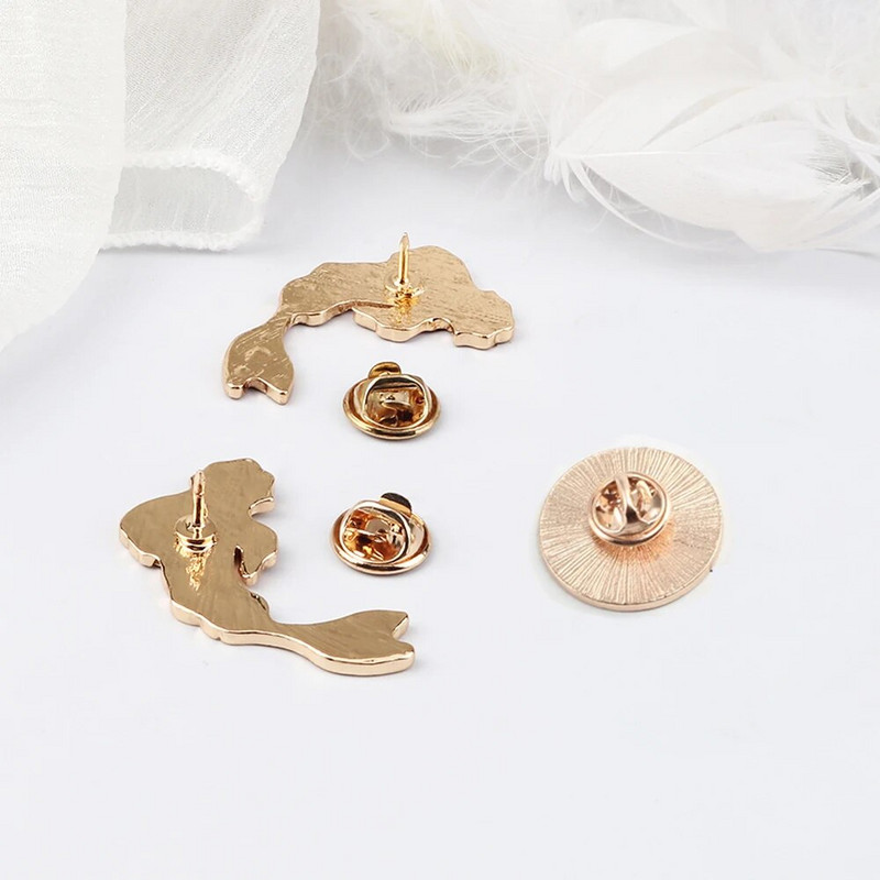 Vintage Tai Chi Trač Bedževi Broševi Yin Yang Koi Ribe Emajl Igle Odjeća za parove Igle za revere Torba Šešir Nakit Pokloni za prijatelje