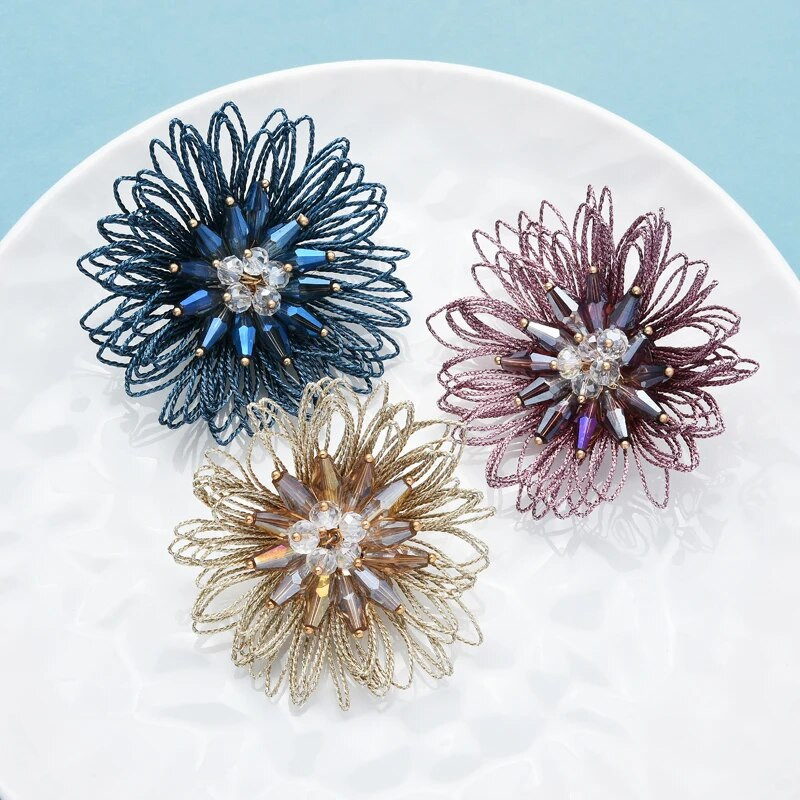 Wuli&baby ručno rađeni broševi od kristalnog cvijeća za žene dame 3-bojni cvjetni uredski broš za zabavu Pokloni