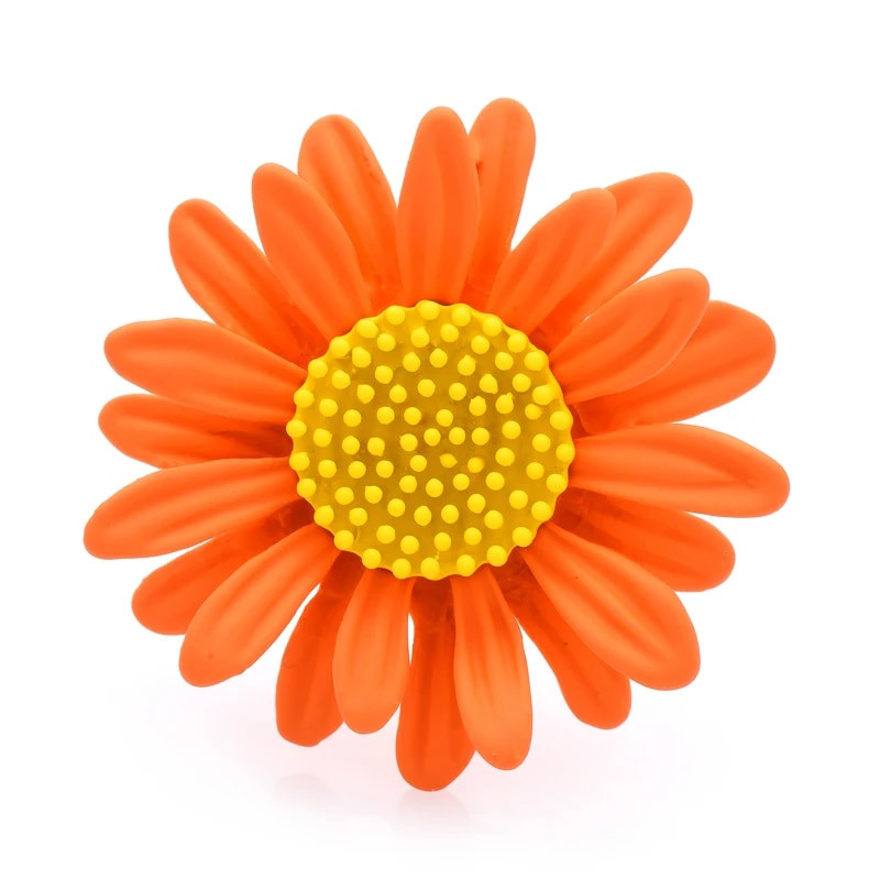 Wuli&baby 6 krāsu margrietiņu ziedu saktas sievietēm unisex emalja vasaras skaistums saulespuķu ballīte biroja saktas piespraudes Dāvanas