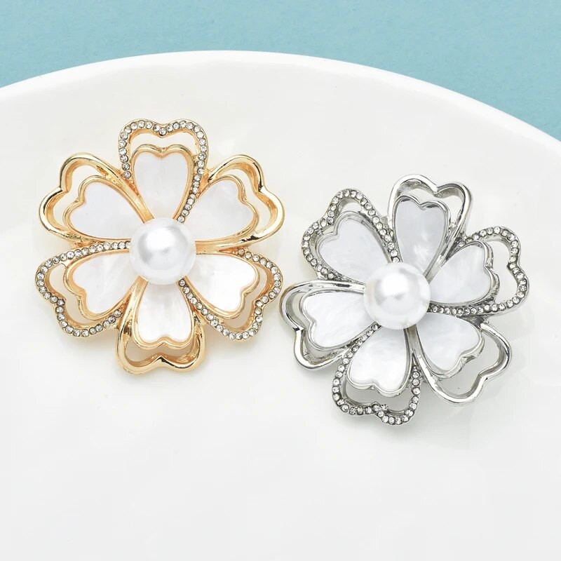 Wuli&baby Višeslojni Broševi s cvijećem za žene Unisex Dvobojni kamenčići Biserne biljke Party Uredski broš Igle Pokloni