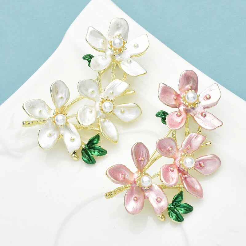 Wuli&baby Pretty Peach Blossom Lilled Prossid Naistele Unisex 2-värvilised Beauty Plants Party Office Pross Pin Kingid