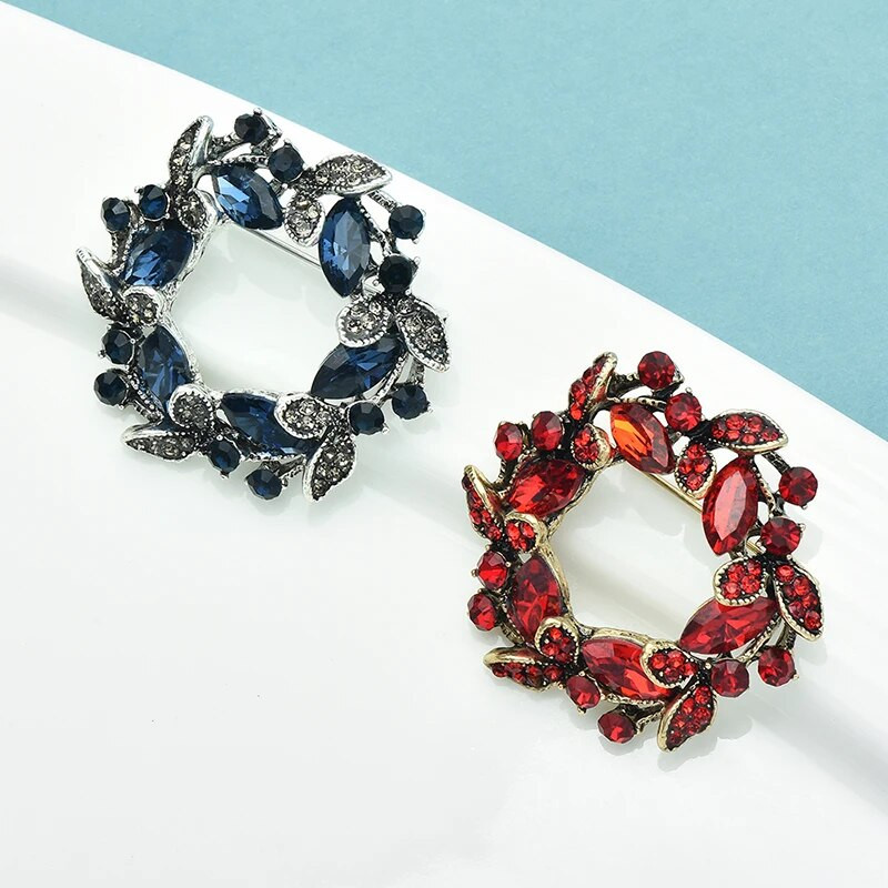 Wuli&baby kristalni vijenac broševi za žene Unisex 2 boje Biljke Krug Party Uredski broš Igle Pokloni