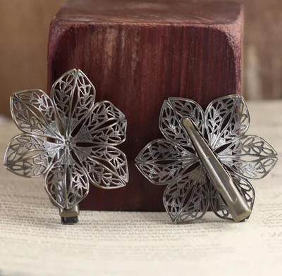 Metallist juukseklamber naistele Retro vintage juuksenõelad Prantsuse Barrette Juukseaksessuaarid Juuksekingituseks