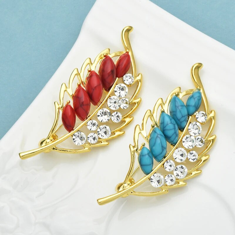 Wuli&baby γοητευτικές καρφίτσες με φύλλα για γυναίκες Unisex 2χρωμα προσομοιωμένα φυτά γαλοπούλας με πέτρα Δώρα καρφίτσα γραφείου για πάρτι