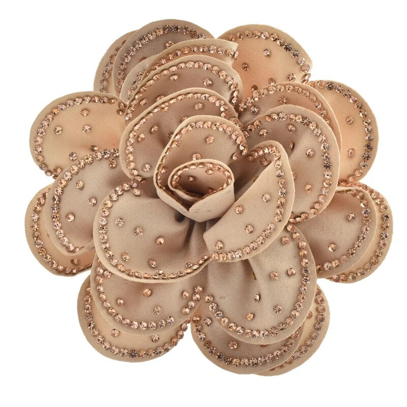 Wuli&baby Όμορφες καρφίτσες με μεγάλα λουλούδια Γυναικείες 4χρωμες υφασμάτινες στραστές παιώνια φυτά τριαντάφυλλο-λουλούδι για πάρτι Καρφίτσες καρφίτσας γραφείου Δώρα